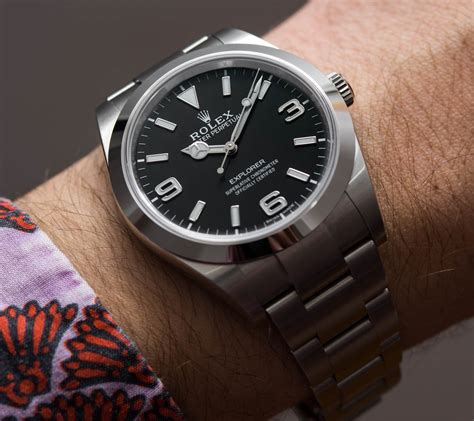 rolex explorer i 39 mm